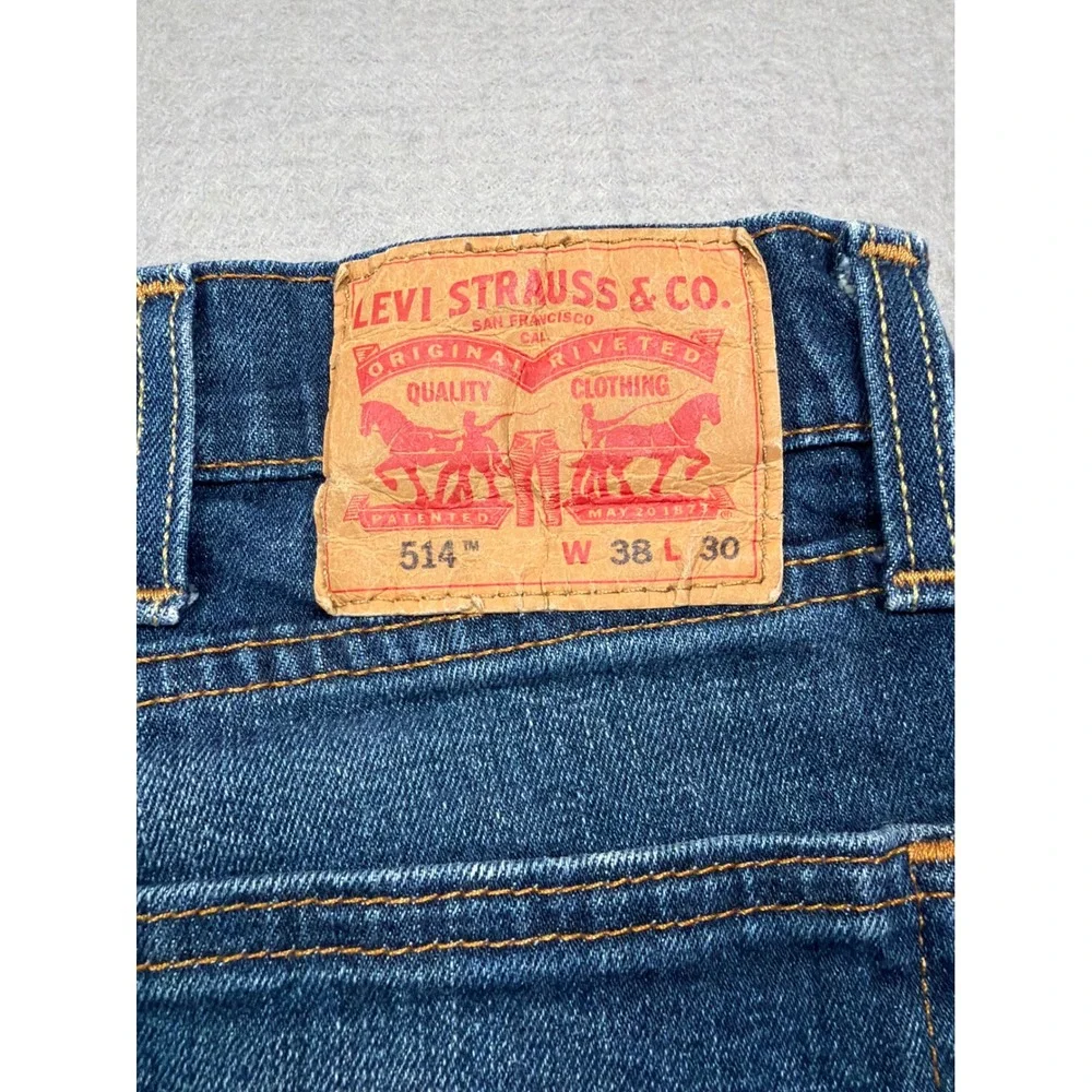 Levis 514 Straight Fit Jeans Mens 38 Medium Wash Made in Mexico
